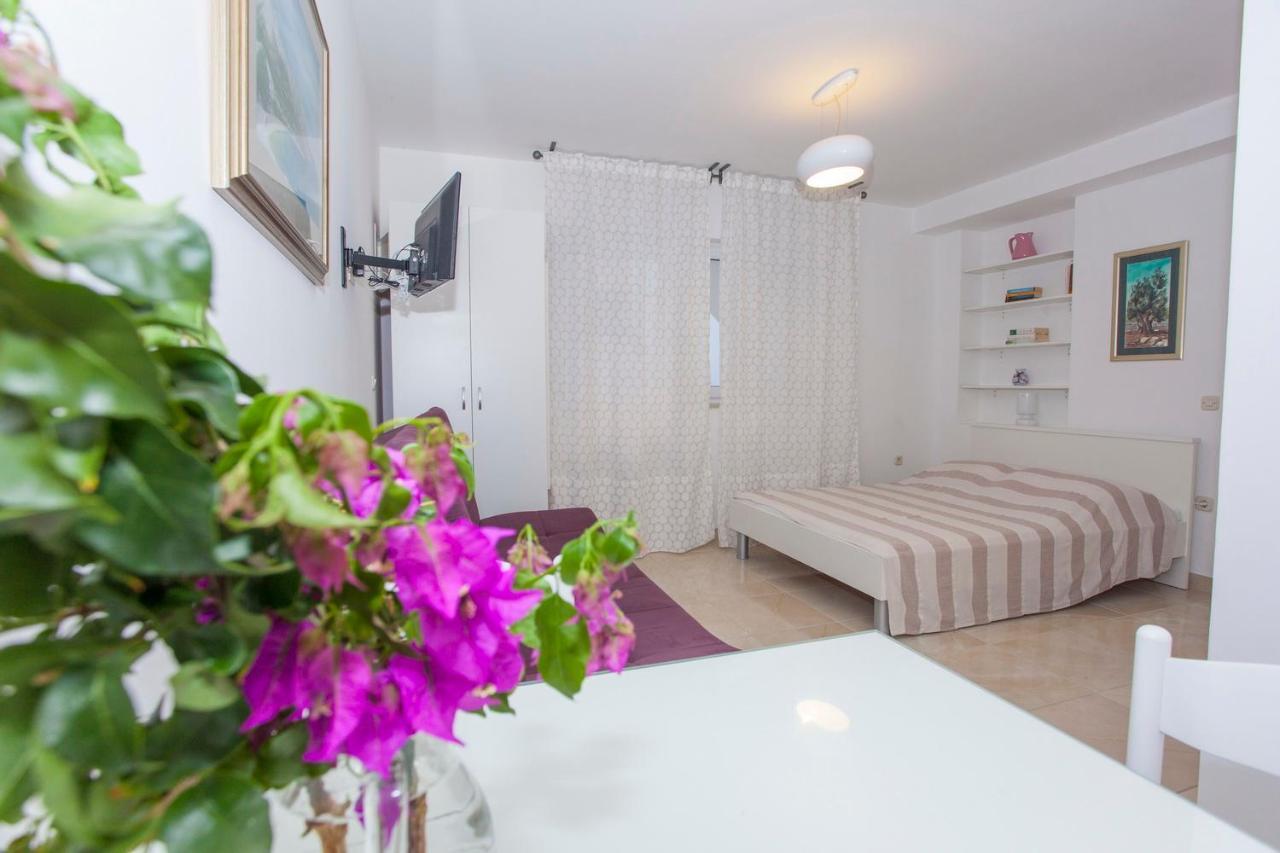 Apartments Lara Подгора Екстериор снимка