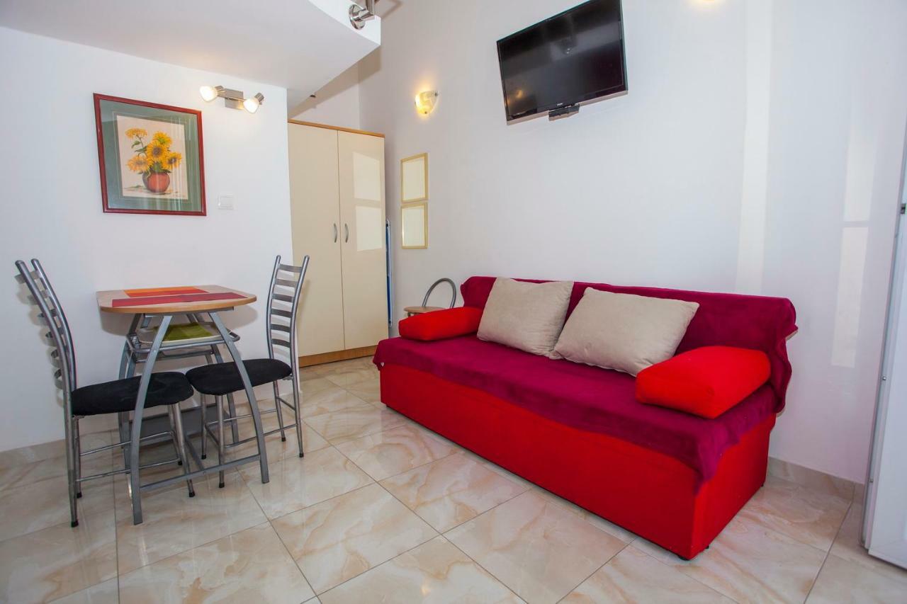 Apartments Lara Подгора Екстериор снимка