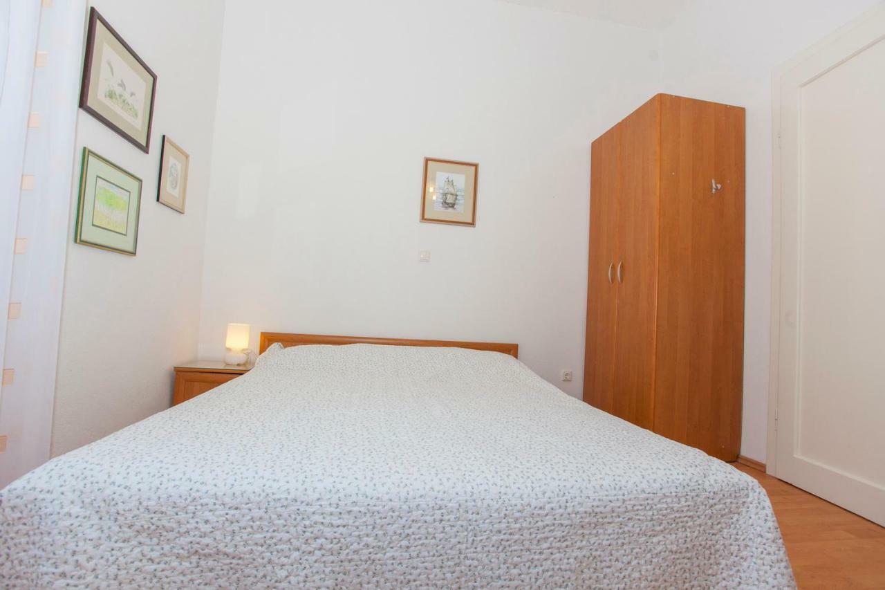 Apartments Lara Подгора Екстериор снимка