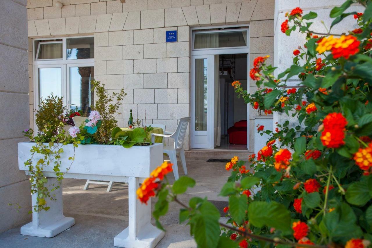 Apartments Lara Подгора Екстериор снимка