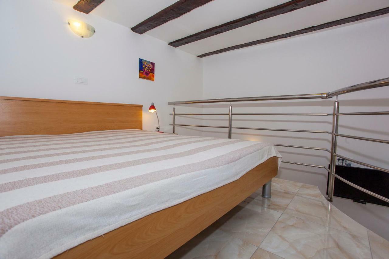 Apartments Lara Подгора Екстериор снимка